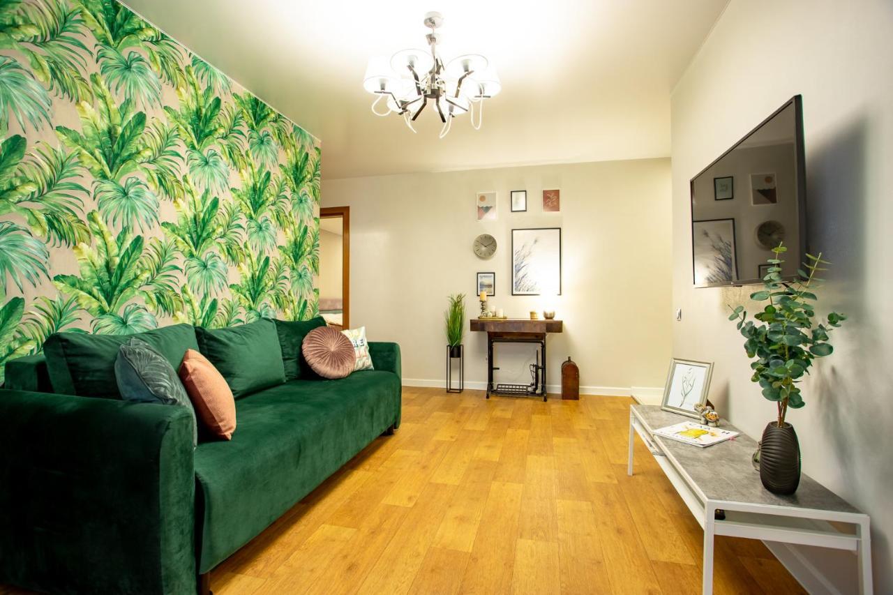 Luxury Apartment With 2 Bedrooms In The City Center Mykolaiv Exterior foto