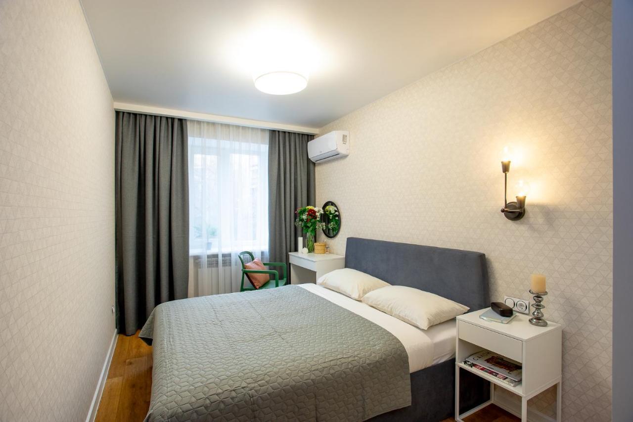 Luxury Apartment With 2 Bedrooms In The City Center Mykolaiv Exterior foto